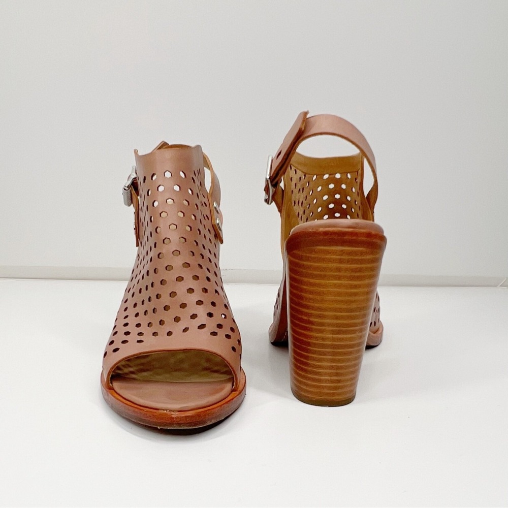 RAG & BONE Wyatt Perforated Leather City Sandal, Nude 9.5